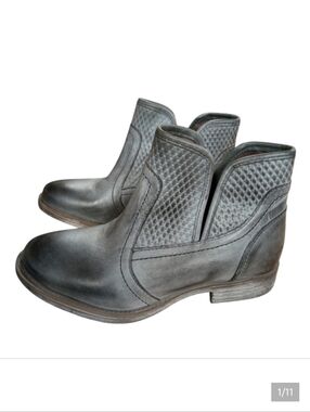 Roan Gossip Boot Gray Napa Size 6.5